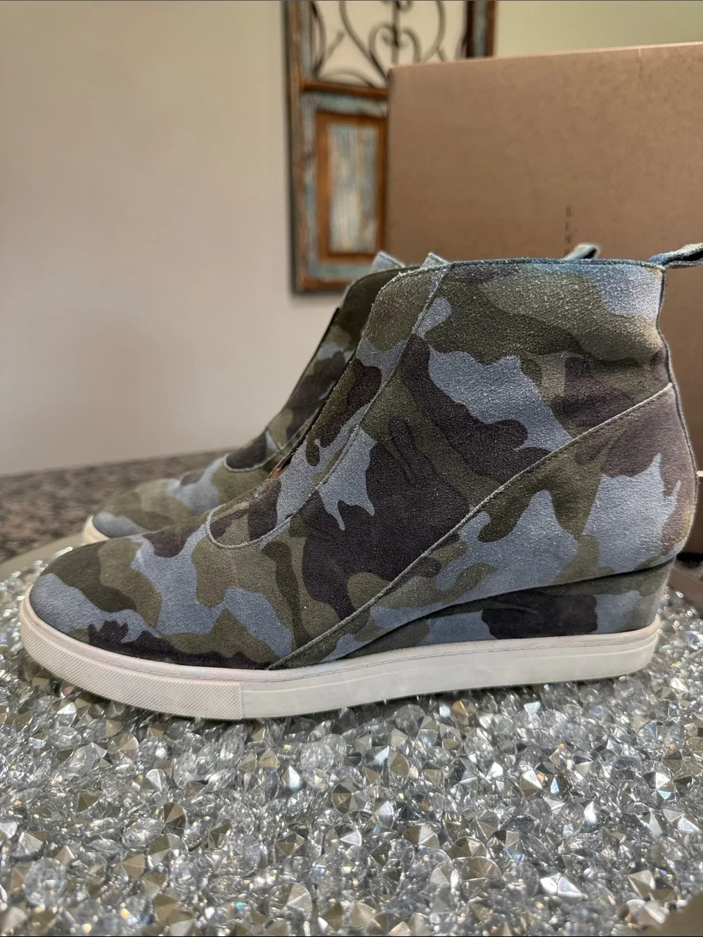 Lines Paolo suede Green and blue Camo Wedge Sneaker